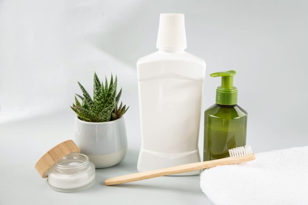 Naturalny płyn do płukania z aloesem – kiedy warto go stosować i jak często?